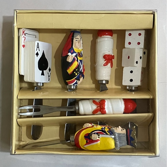 Linens' N Things | Dining | Vintage Linens N Things Game Themed ...